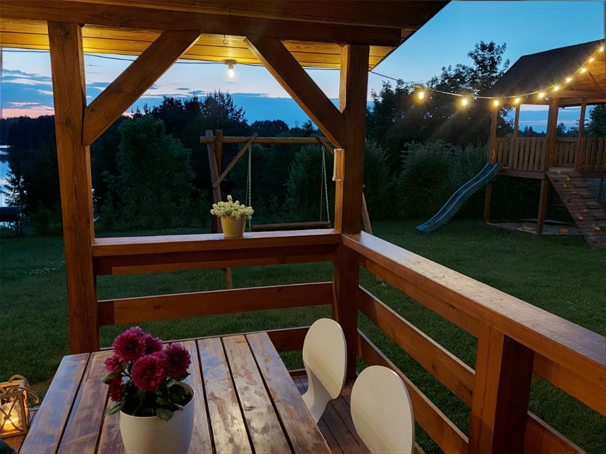 Domek Z Kominkiem Nad Jeziorem Z Jacuzzi Ogrodowym Sumowo  Exterior photo
