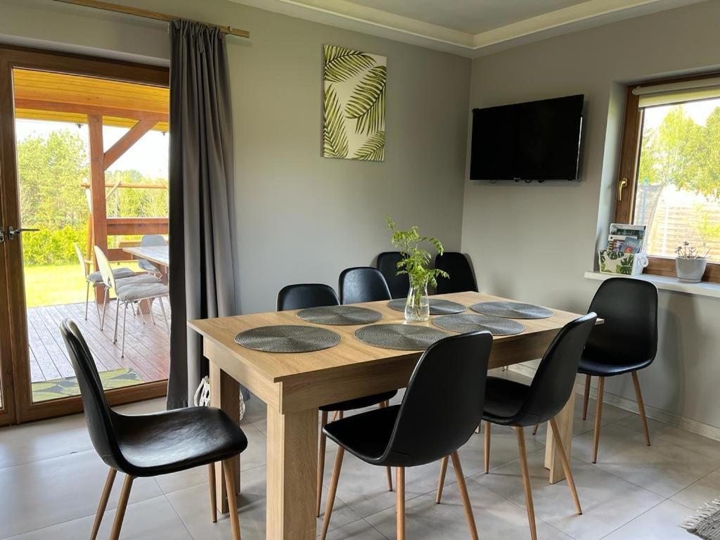 Domek Z Kominkiem Nad Jeziorem Z Jacuzzi Ogrodowym Sumowo  Exterior photo