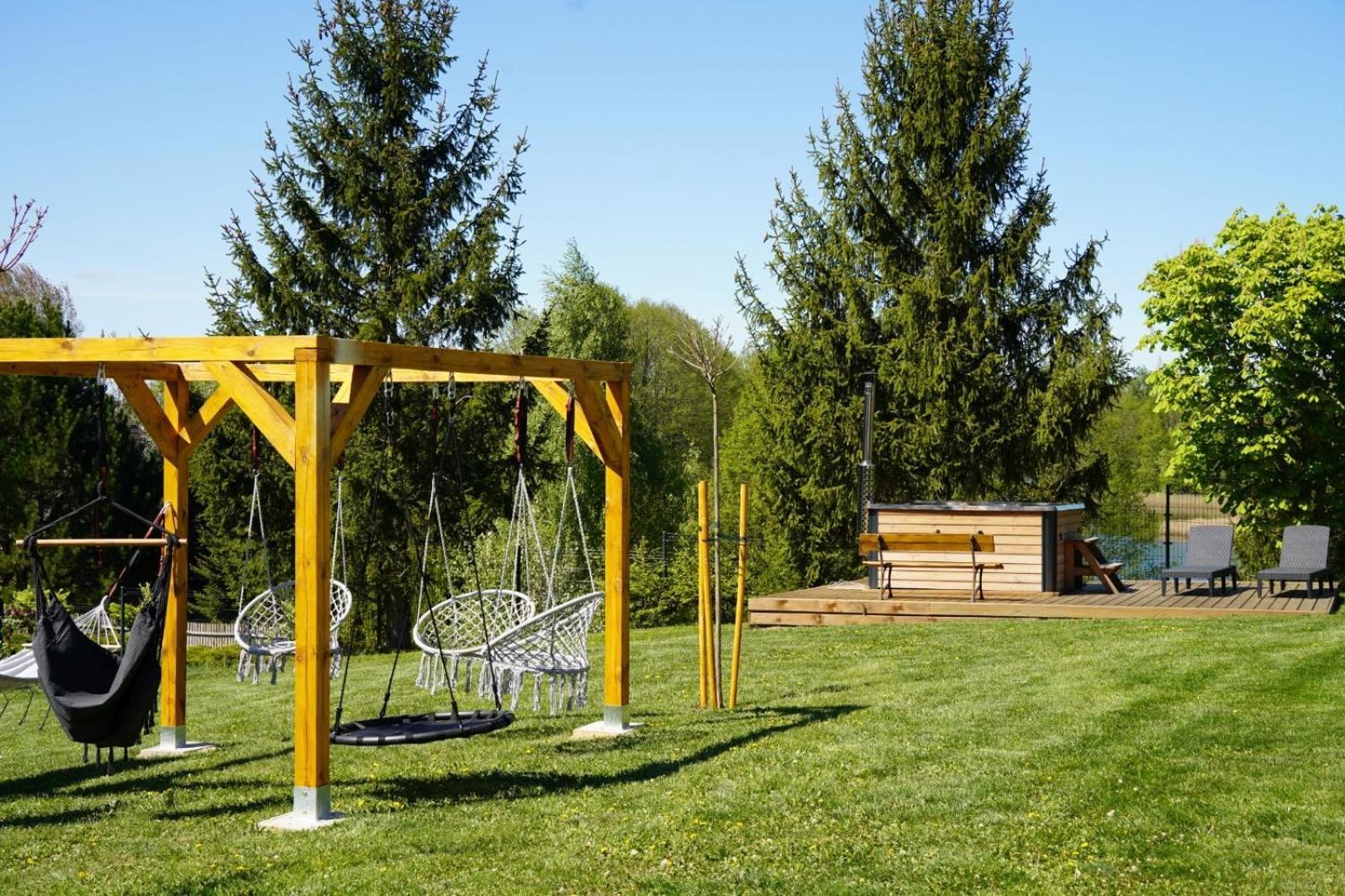 Domek Z Kominkiem Nad Jeziorem Z Jacuzzi Ogrodowym Sumowo  Exterior photo